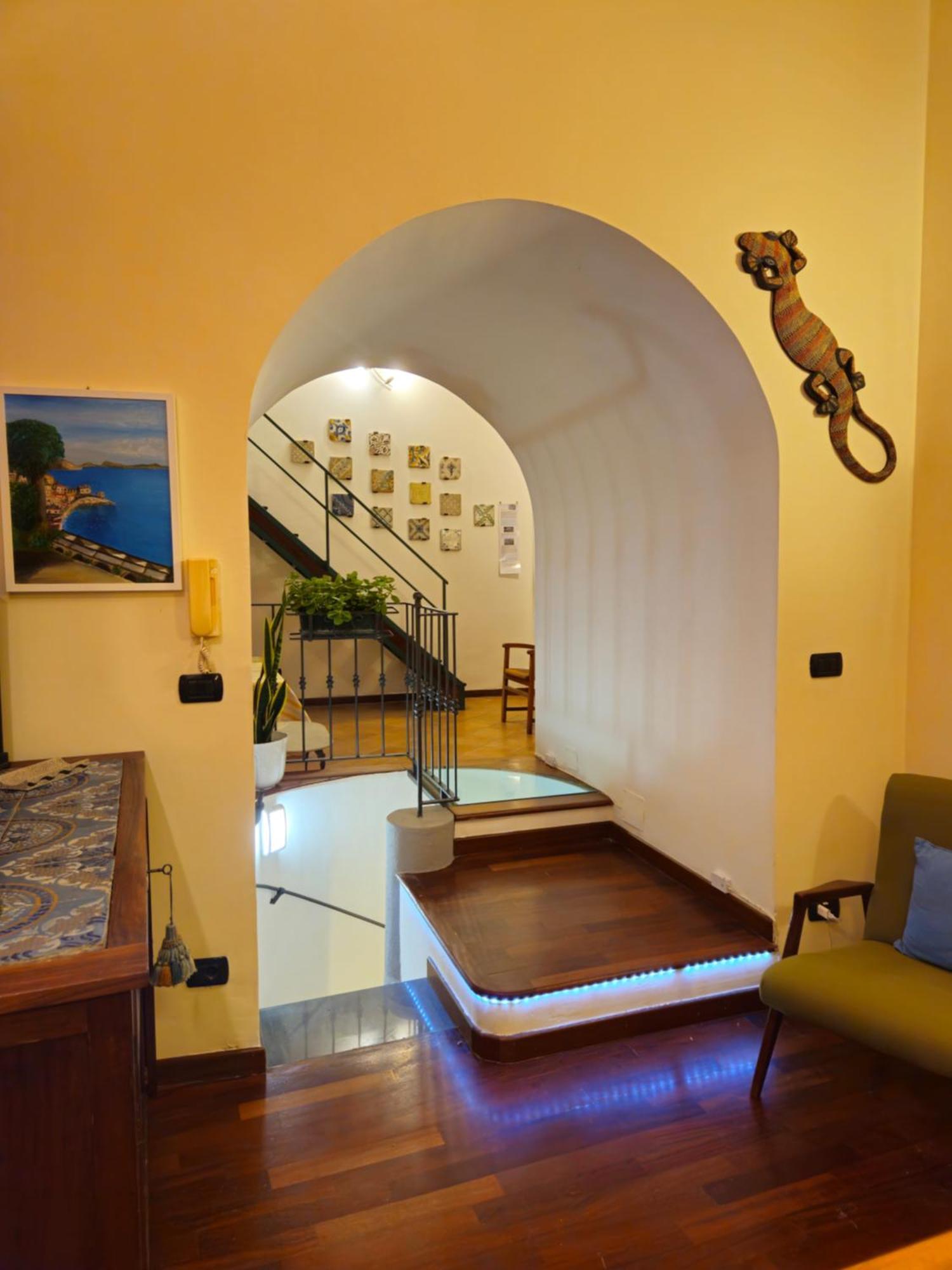 Appartement Segreta Catalana à Naples Extérieur photo